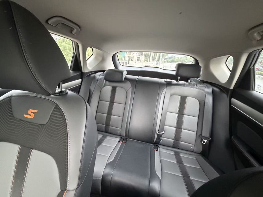 GEELY Coolray 2024 car image #10