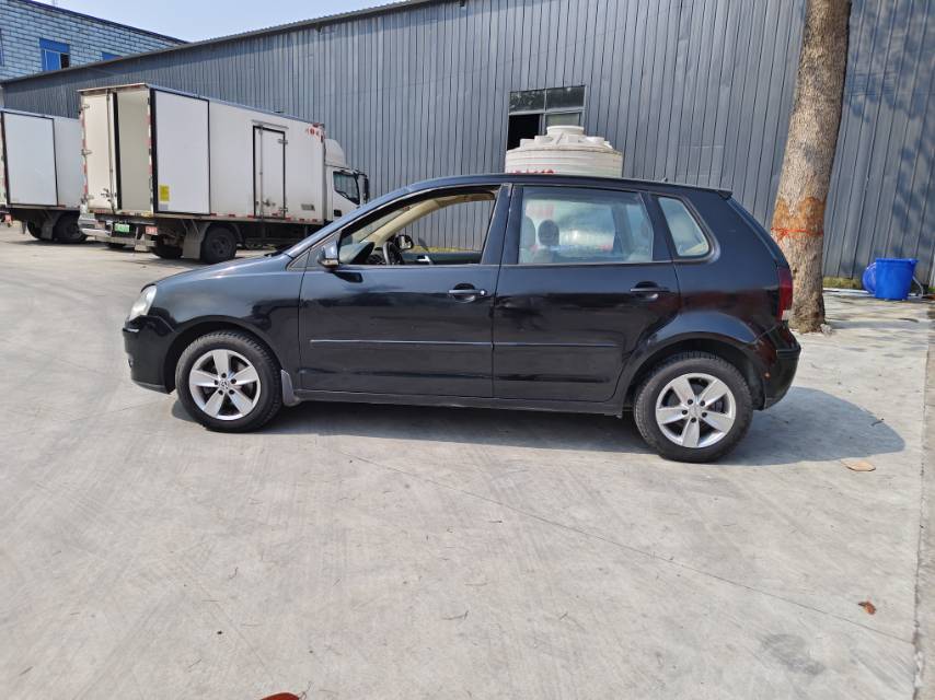 Volkswagen Polo 2008 car image #8