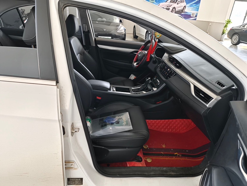GEELY Emgrand 2020 #7 GEELY Emgrand 2020 car image #7