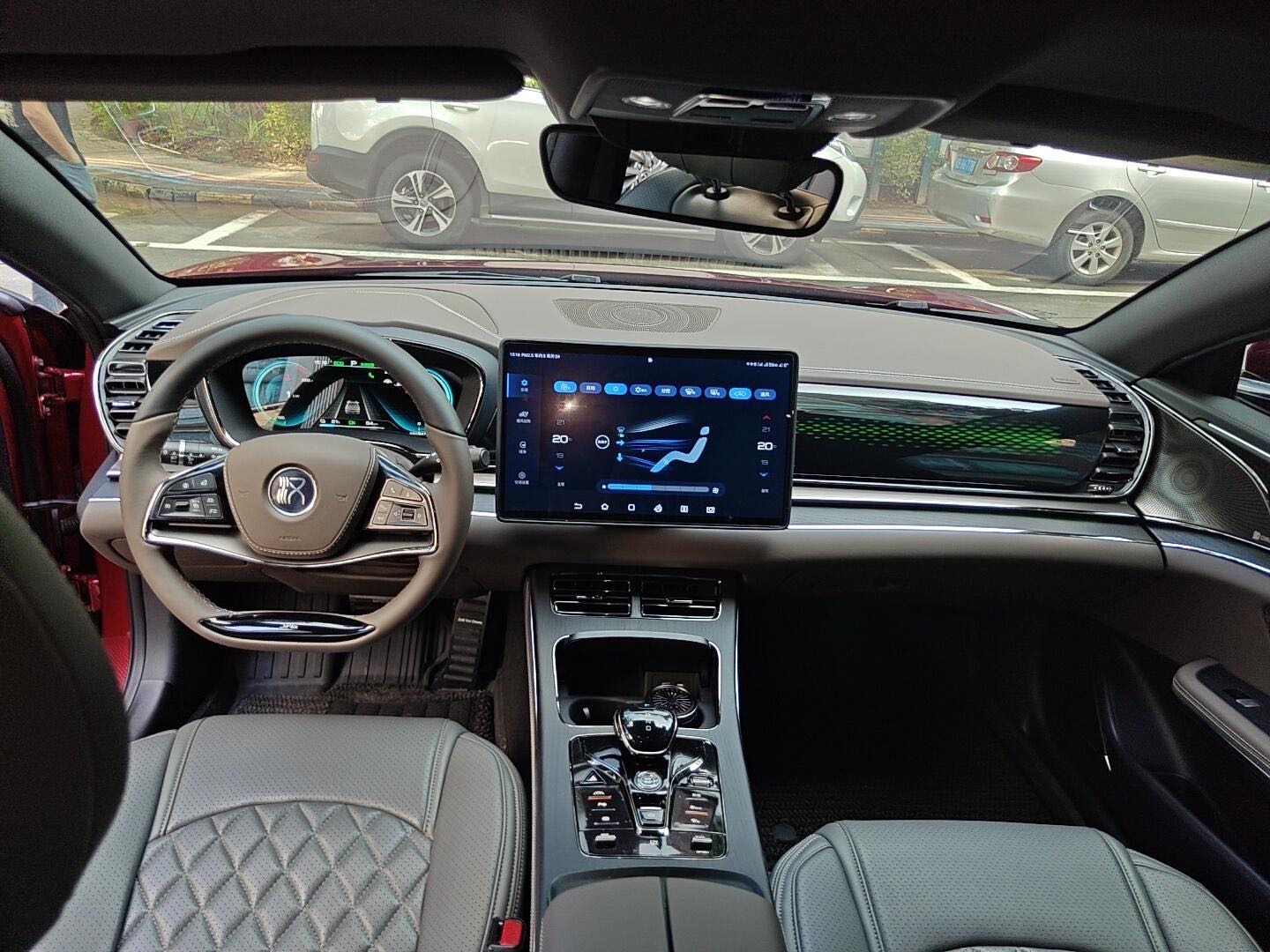 BYD Han 2021 car image #6