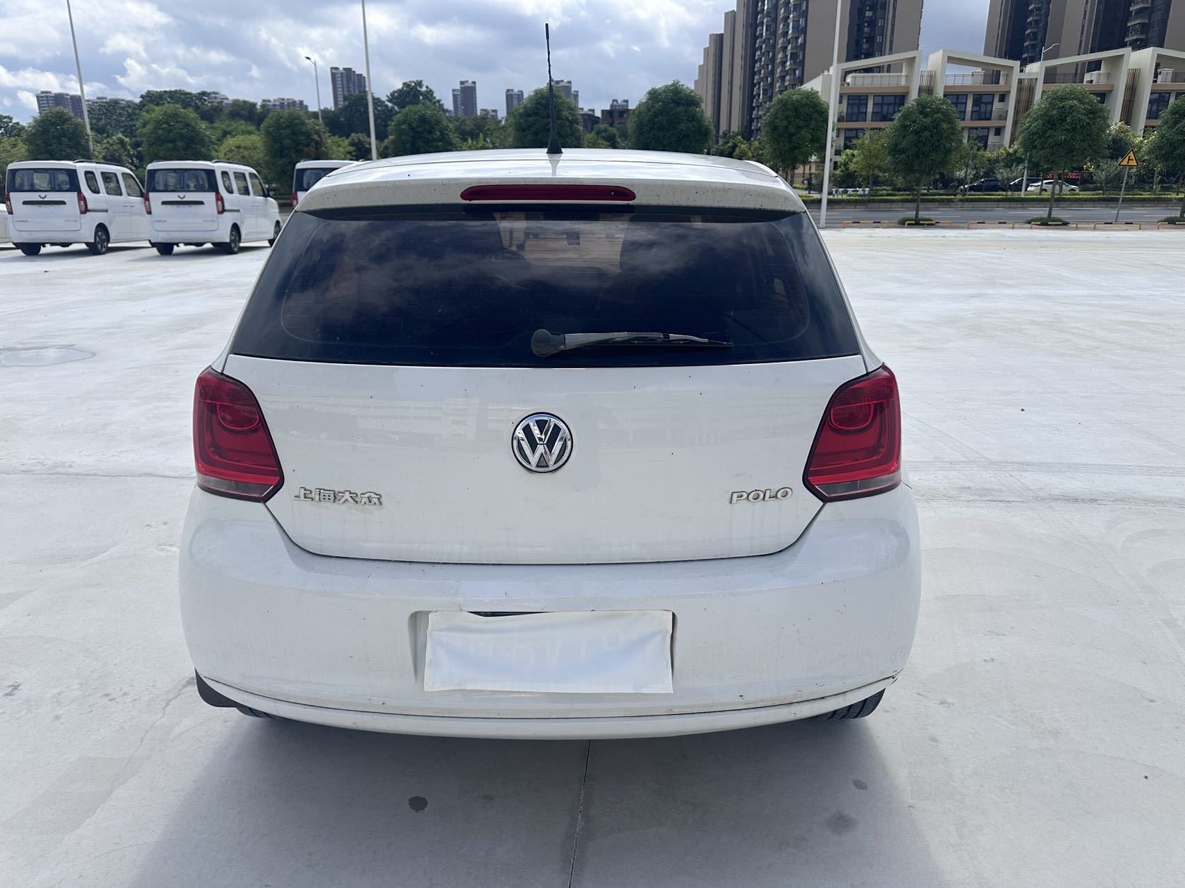 Volkswagen Polo 2014 car image #6