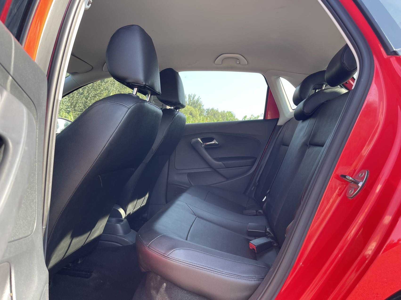 Volkswagen Polo 2017 car image #10