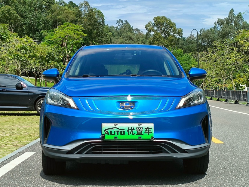 2019 immagine di auto #3