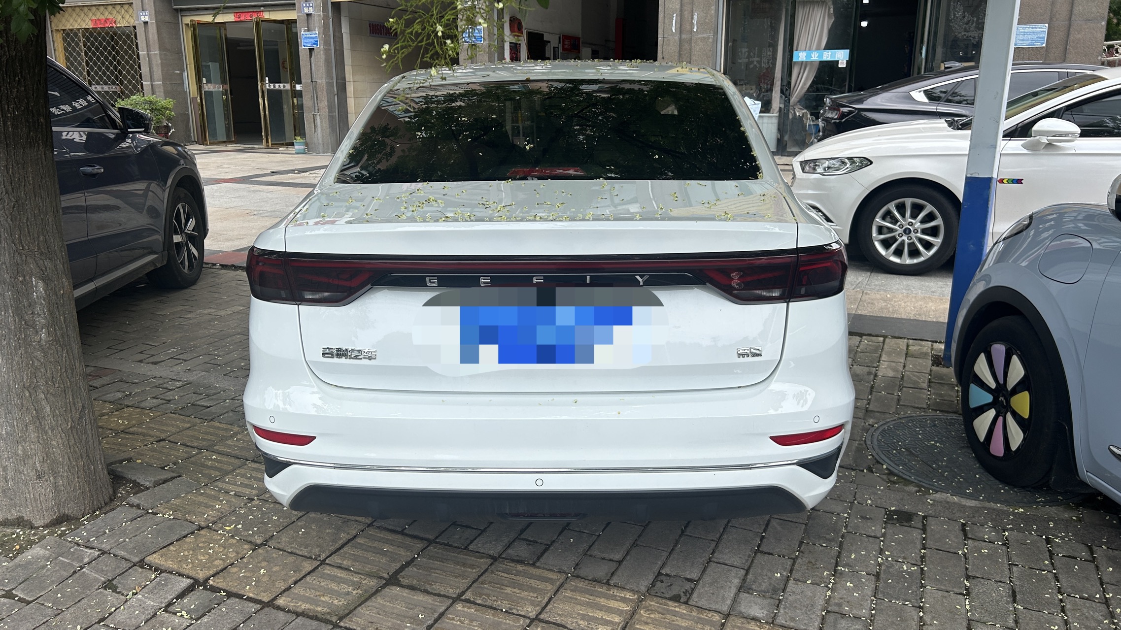 GEELY Emgrand 2022 car image #7