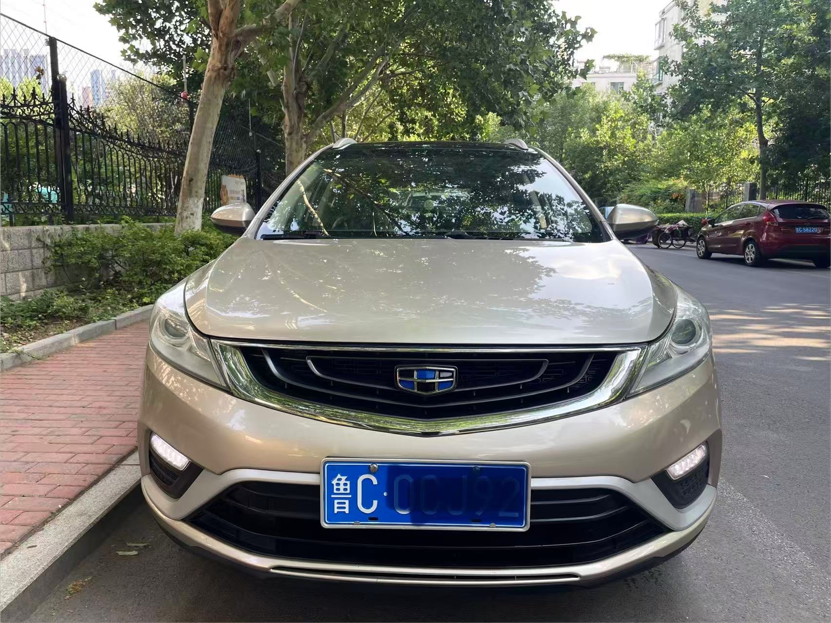 GEELY Emgrand GS 2016 car image #4