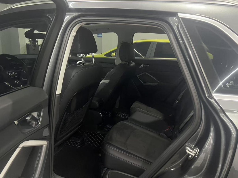 Audi Q3 2023 #6 Audi Q3 2023 car image #6