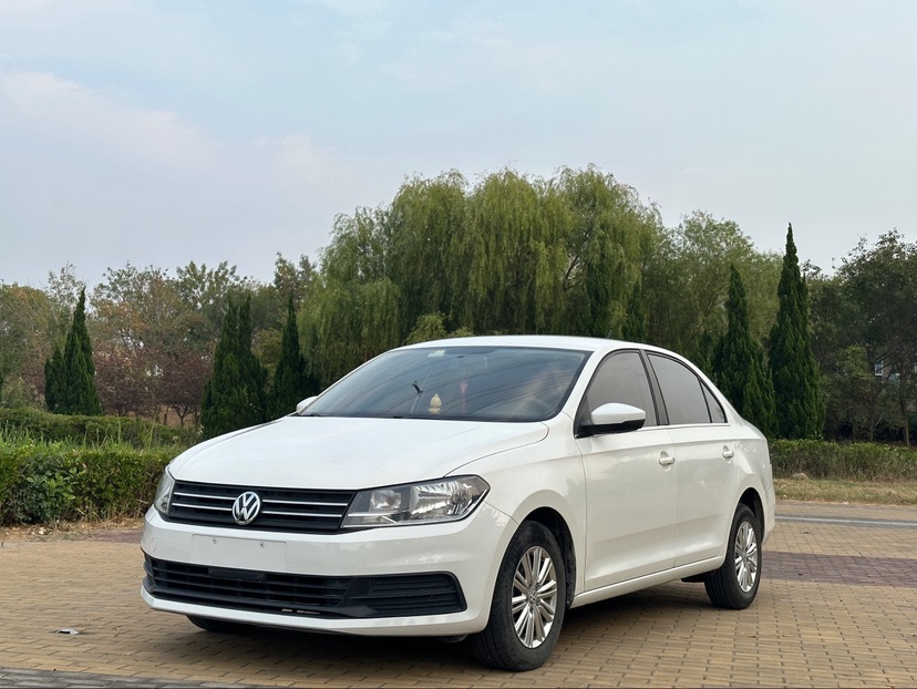 Volkswagen Santana 2017 car image 