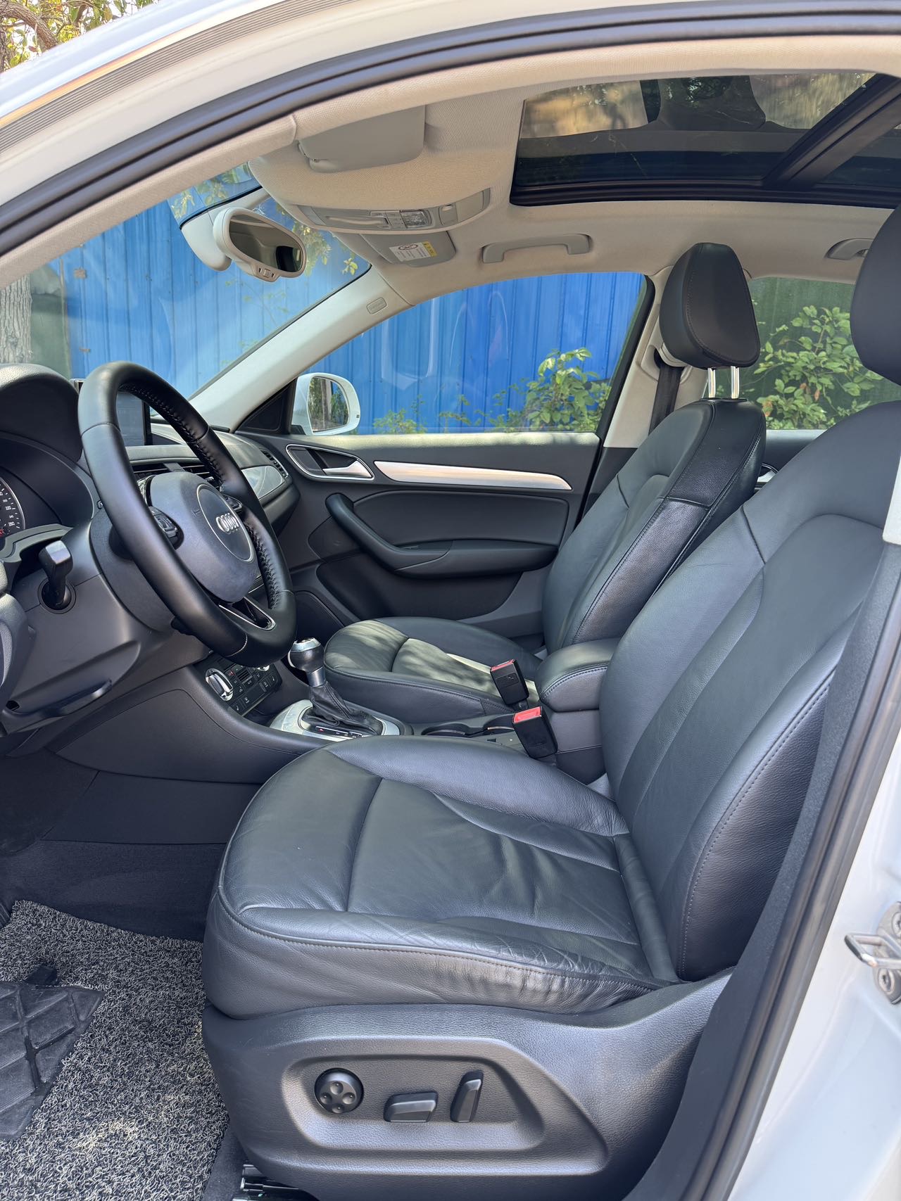 Audi Q3 2016 #3 Audi Q3 2016 car image #3