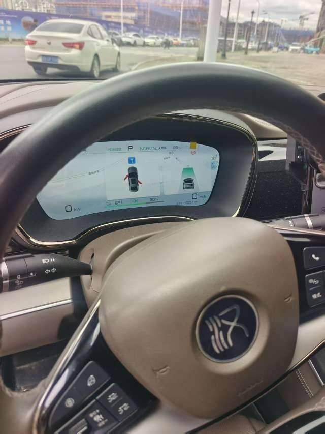 BYD Han 2023 car image #3