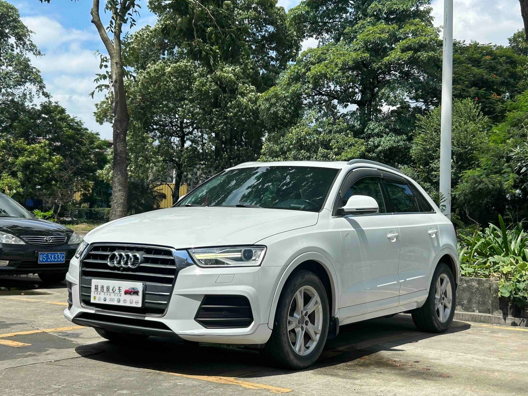 Audi Q3 2017 immagine di auto 