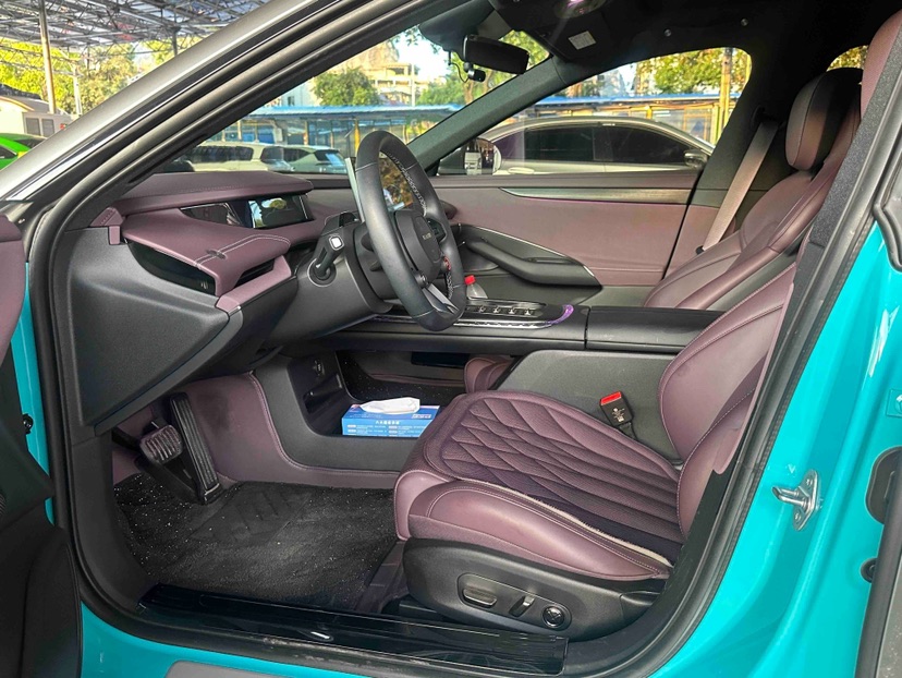 MI SU7 2024 car image #4