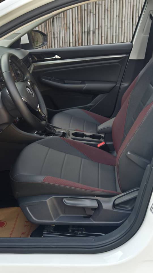 2019 immagine di auto #7