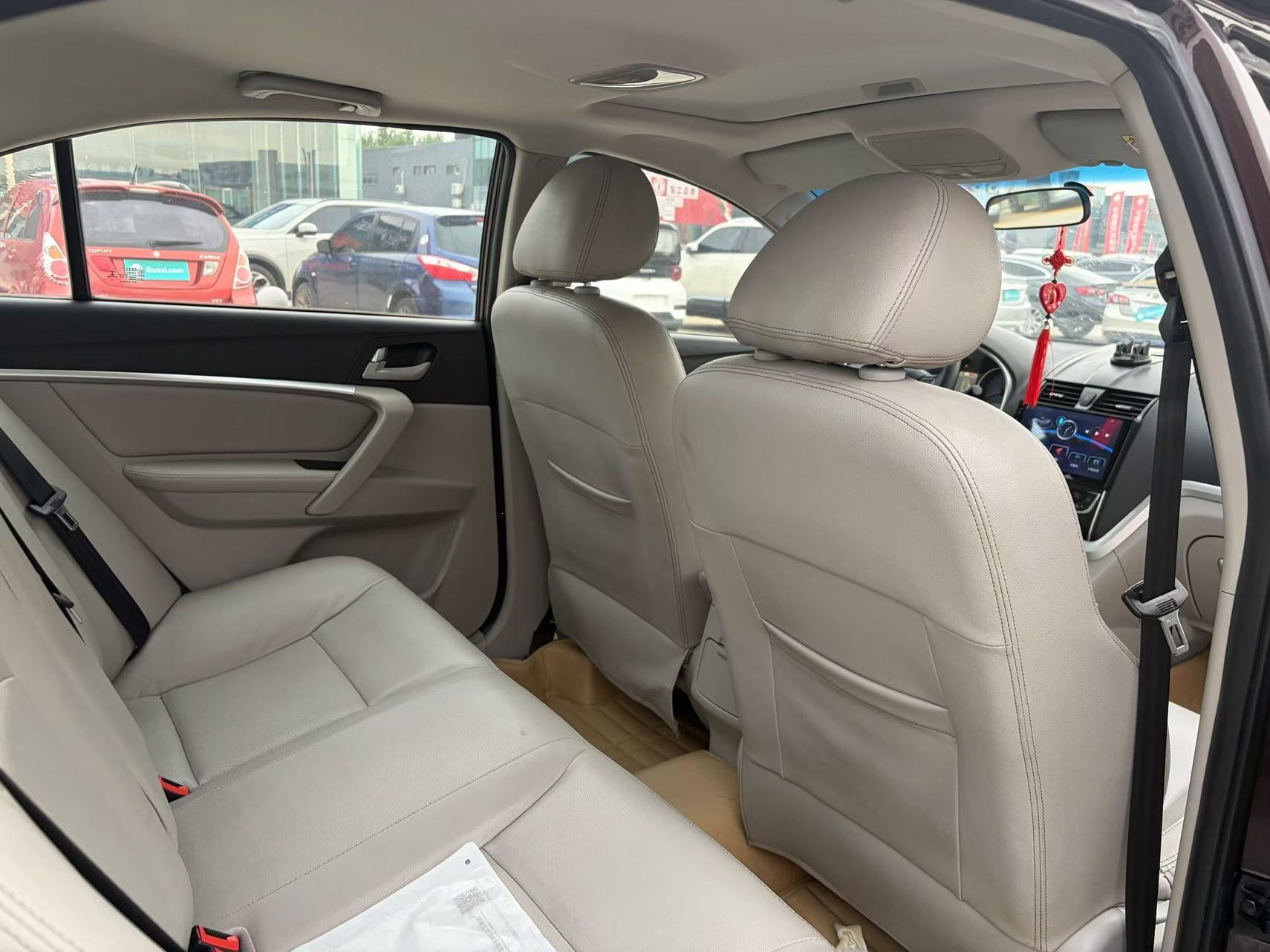 GEELY Emgrand 2015 car image #5