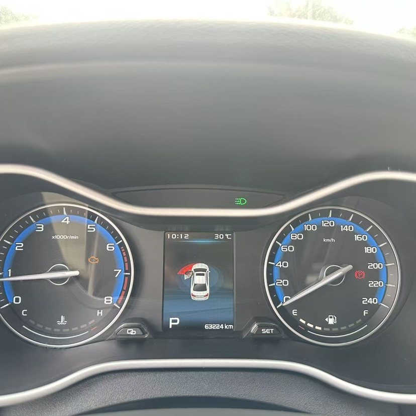GEELY Emgrand 2020 car image #7