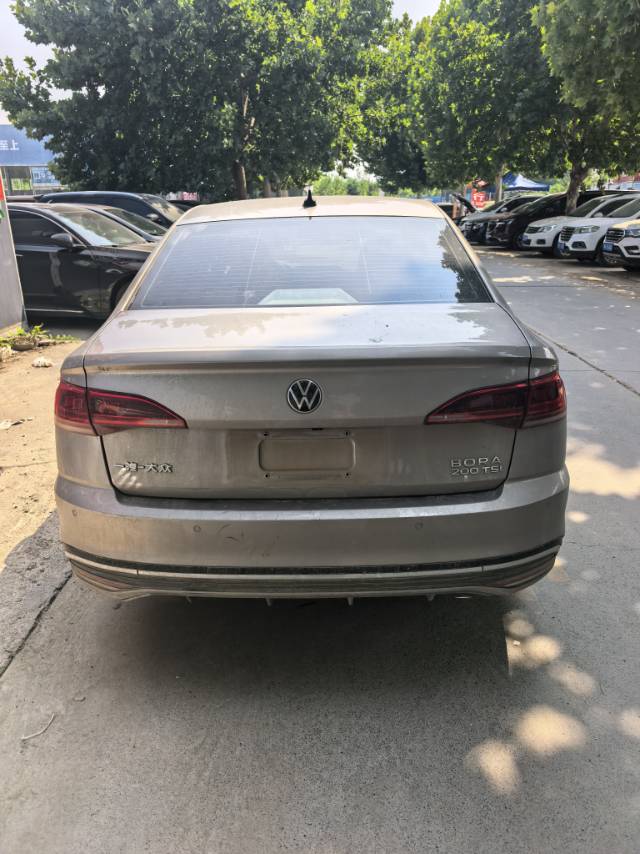 Volkswagen Bora 2022 car image #5