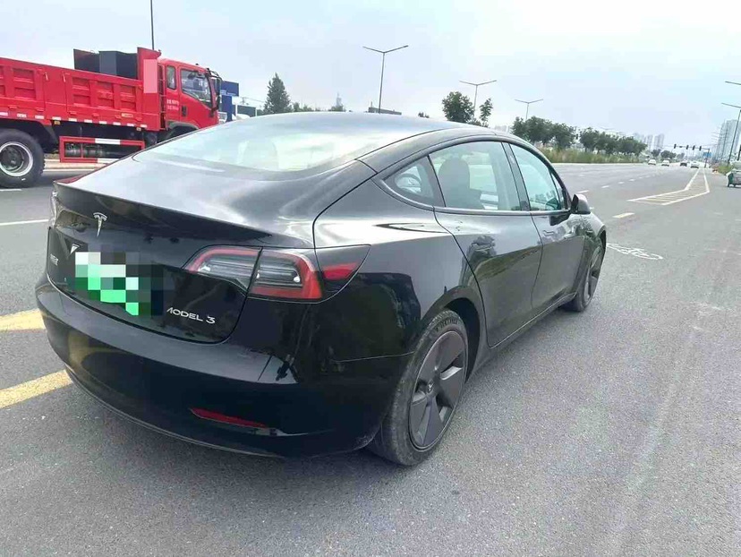 Tesla Model 3 2023 #4 Tesla Model 3 2023 car image #4