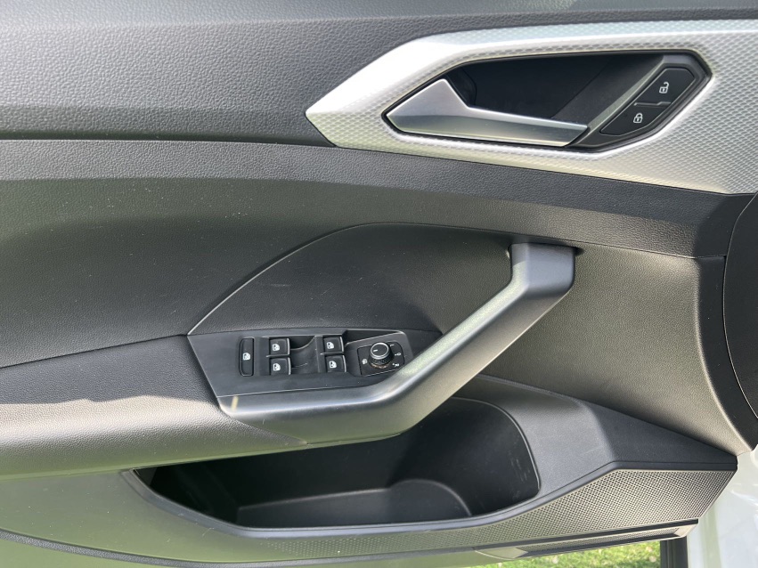 Volkswagen Tacqua 2022 car image #11