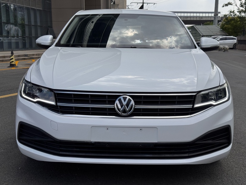 Volkswagen Bora 2019 car image #2