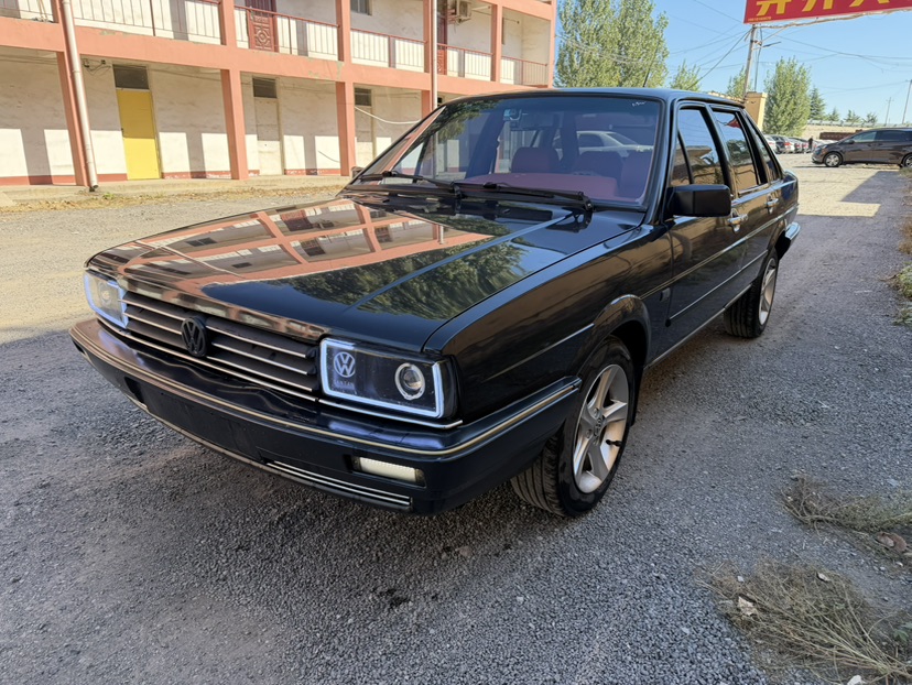 Volkswagen Santana Classic 2012 car image 