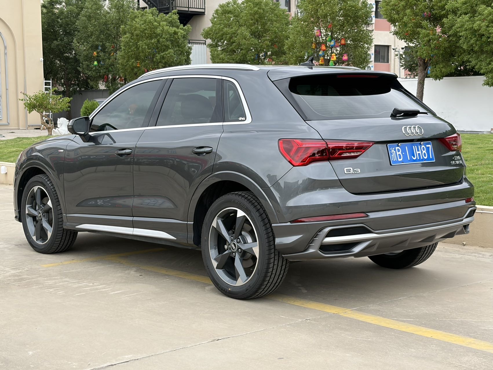 Audi Q3 2022 #14 Audi Q3 2022 car image #14