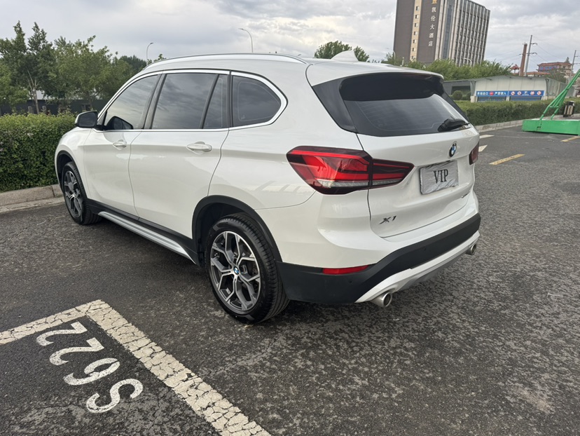 BMW X1 2023 #4 BMW X1 2023 car image #4