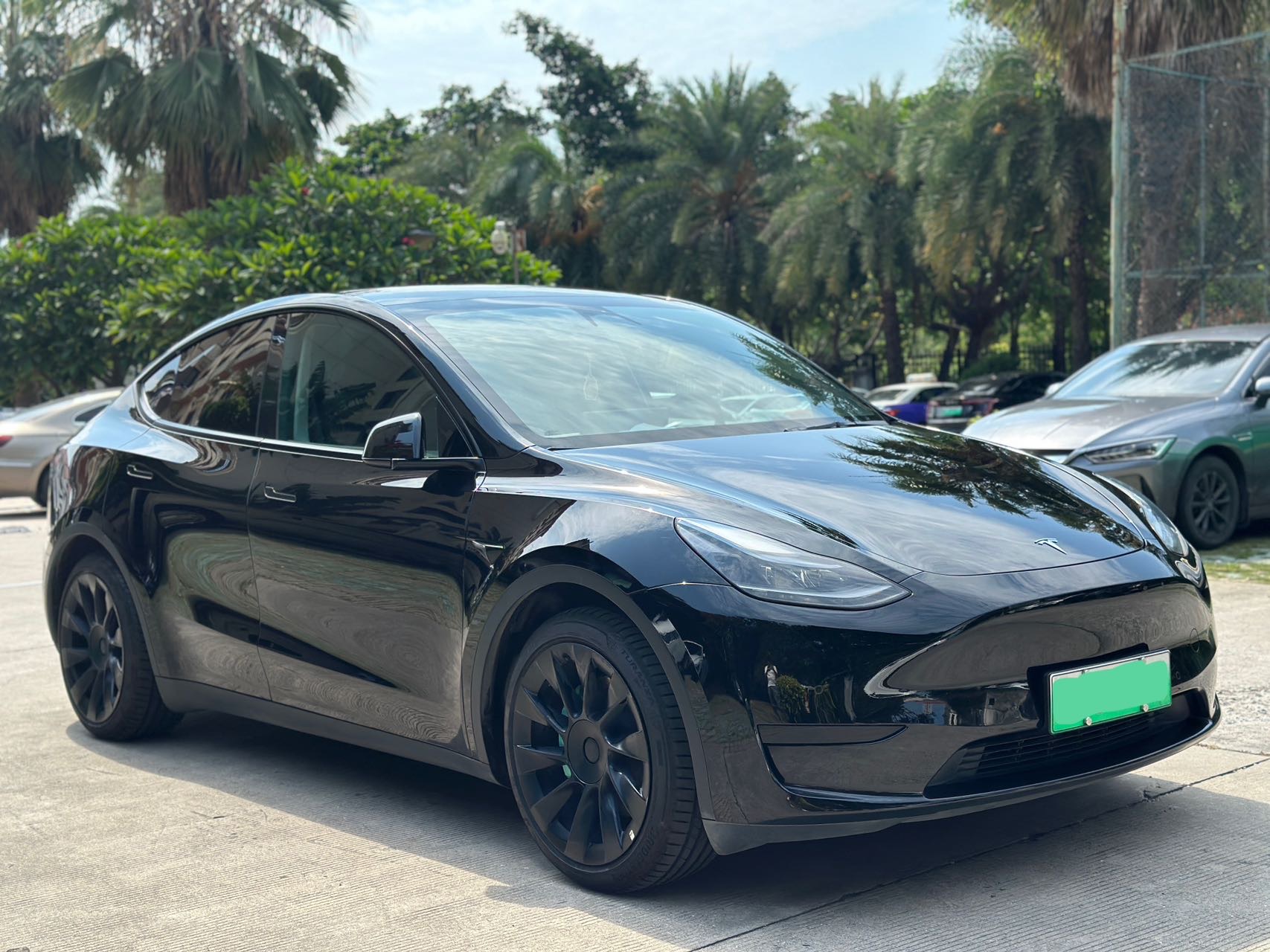 Tesla Model Y 2022 #3 Tesla Model Y 2022 car image #3