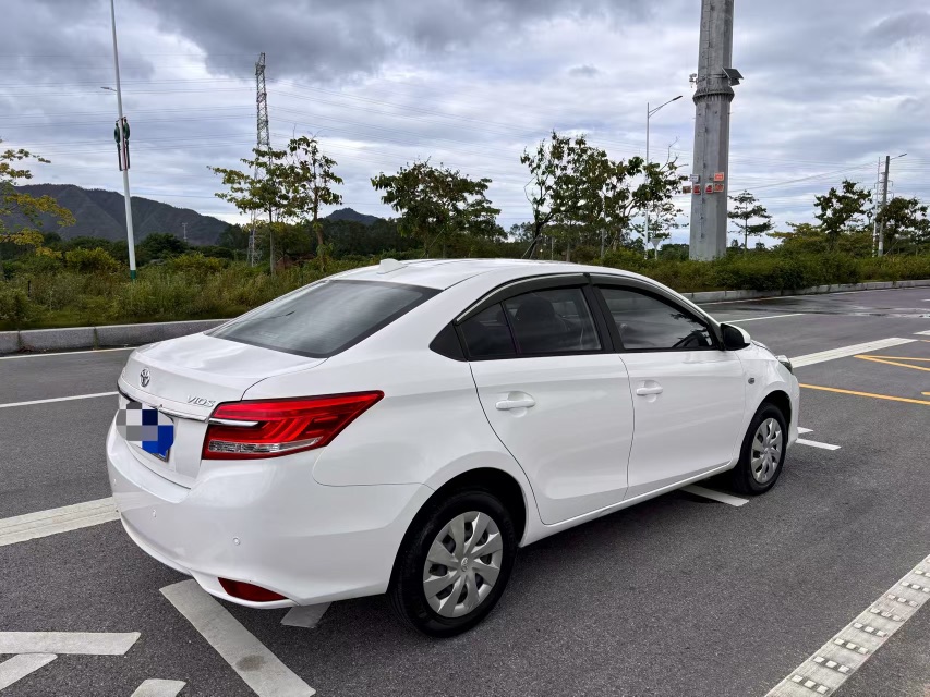 Toyota Vios 2018 #9 Toyota Vios 2018 car image #9