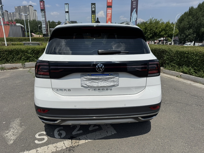 Volkswagen T-Cross 2022 #5 Volkswagen T-Cross 2022 car image #5