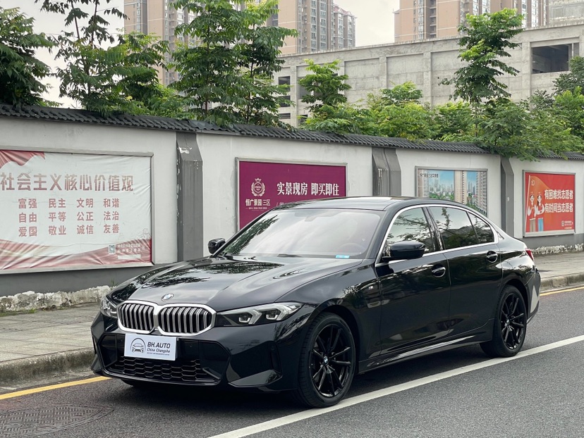 BMW 3 Series 2023 BMW 3 Series 2023 car image