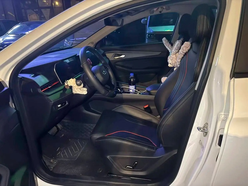 GEELY Binray 2026 #3 GEELY Binray 2026 car image #3