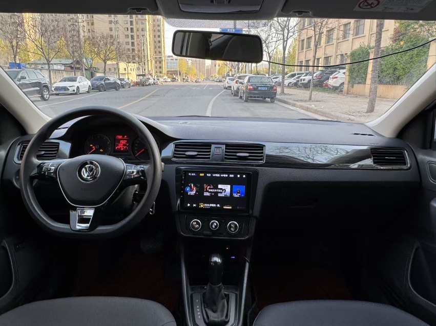Volkswagen Santana 2023 car image #7
