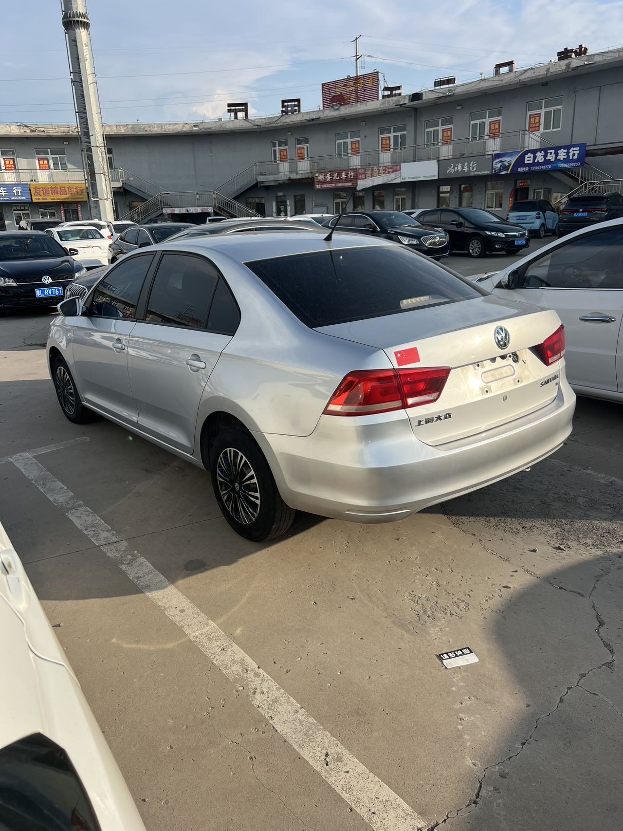 Volkswagen Santana 2014 car image #7
