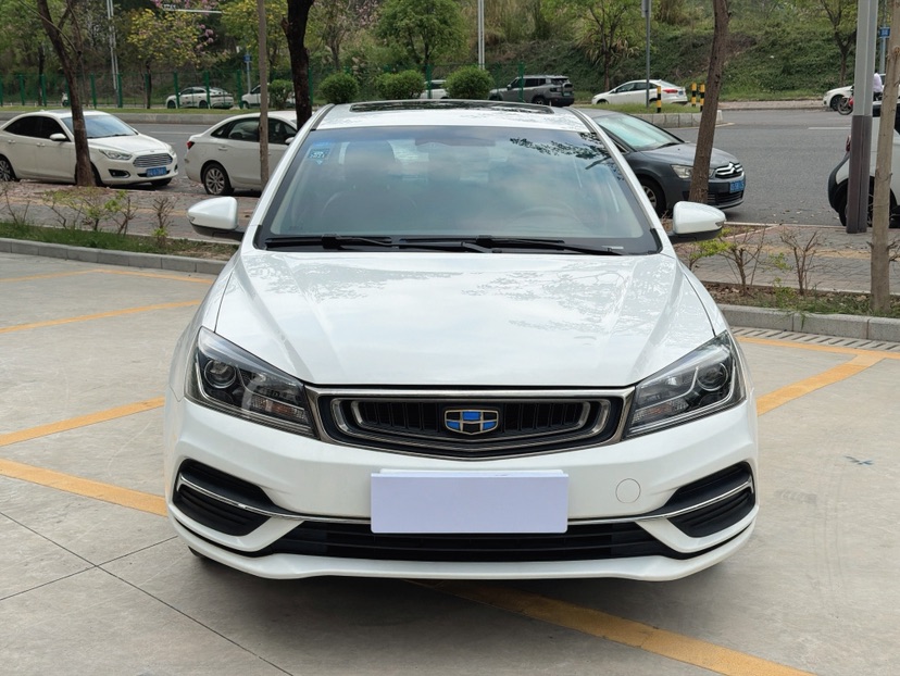 GEELY Emgrand 2019 #2 GEELY Emgrand 2019 car image #2