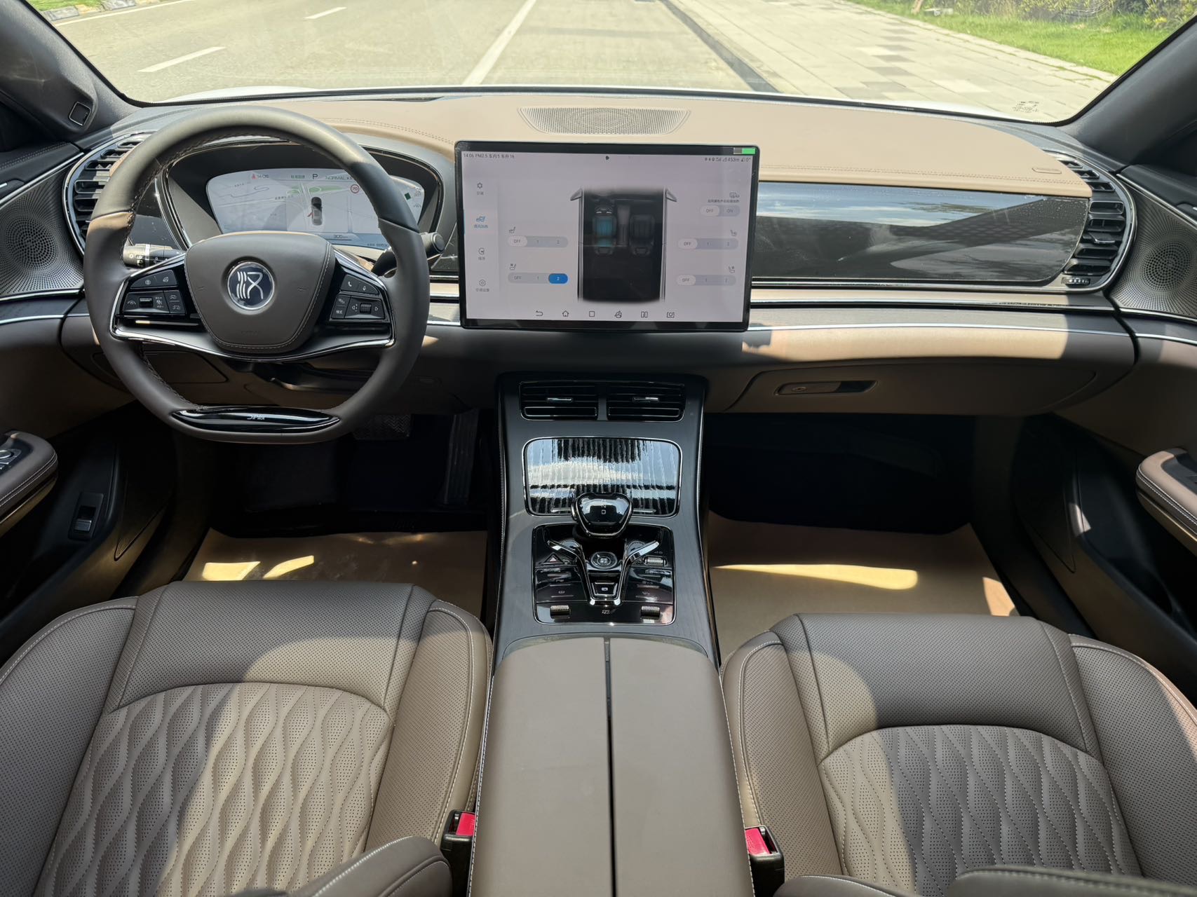 BYD Han 2022 car image #6