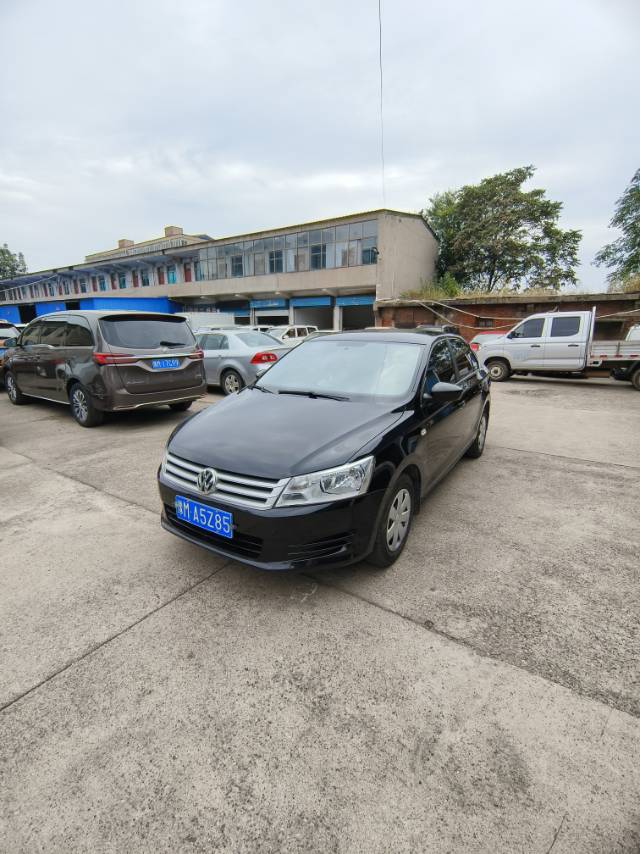 Volkswagen Santana 2014 Volkswagen Santana 2014 car image