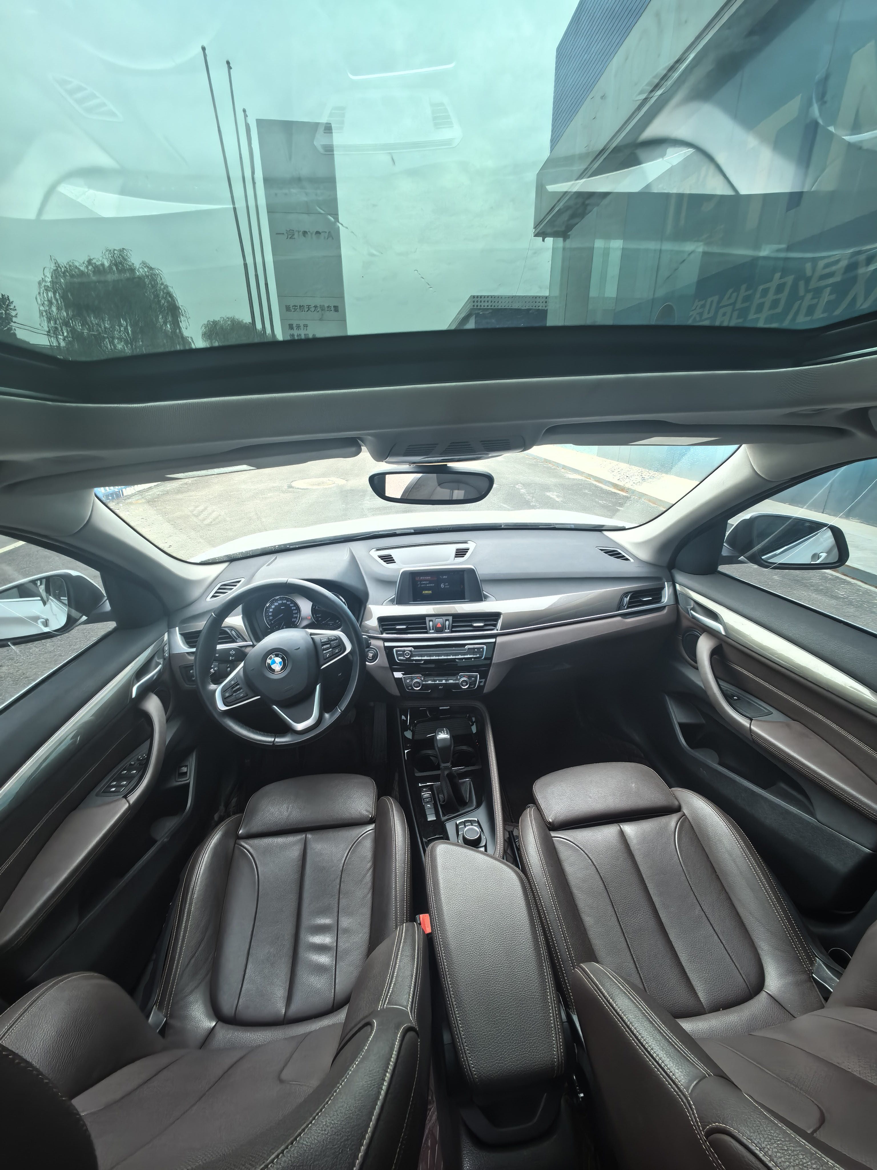 BMW X1 2019 #8 BMW X1 2019 car image #8