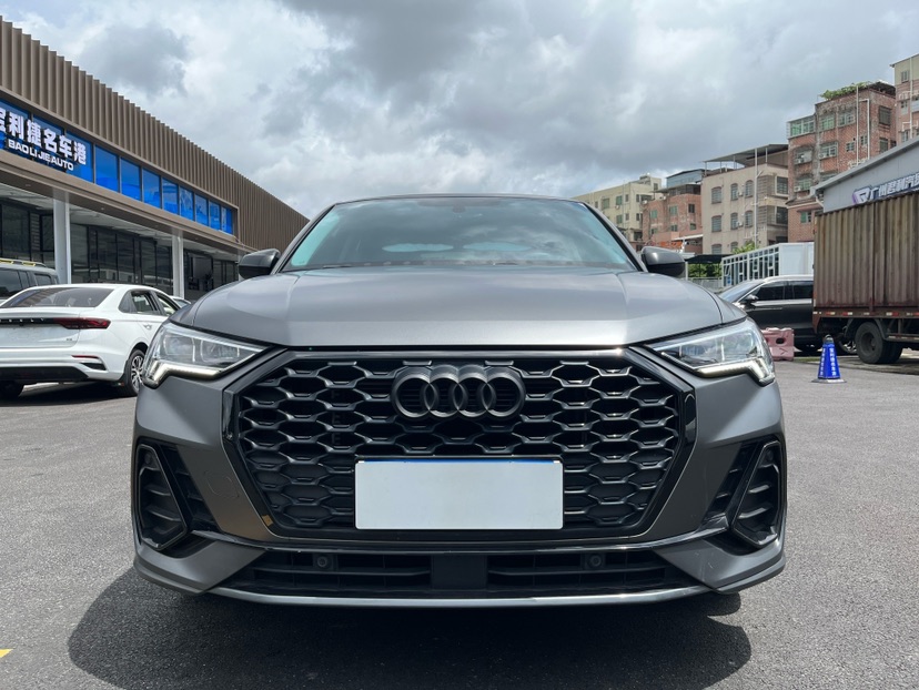 Audi Q3 Sportback 2022 #2 Audi Q3 Sportback 2022 car image #2