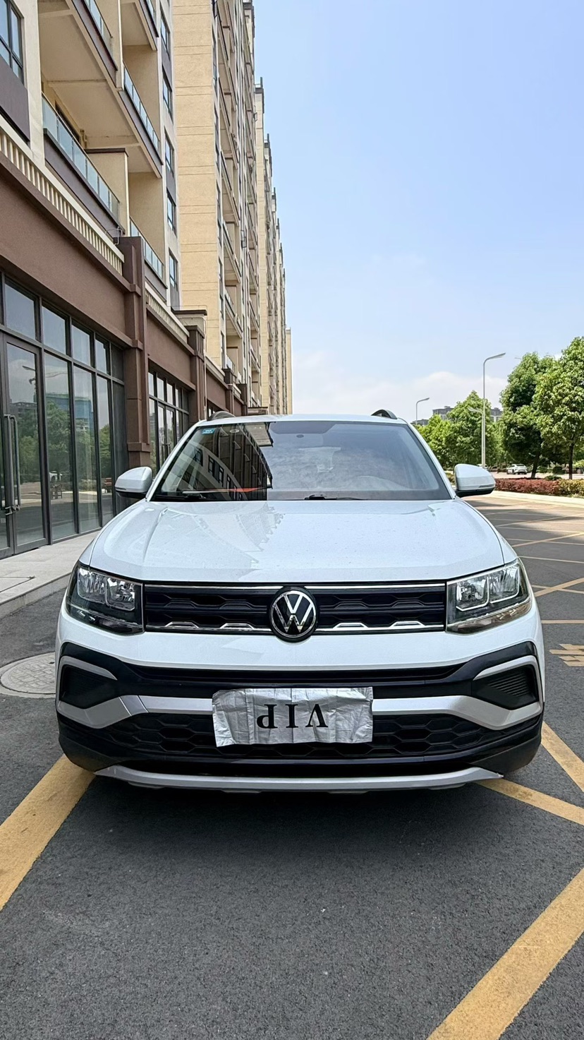 Volkswagen T-Cross 2023 #2 Volkswagen T-Cross 2023 car image #2
