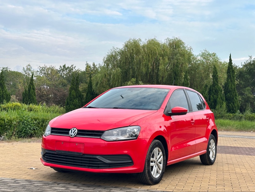 Volkswagen Polo 2018 car image 