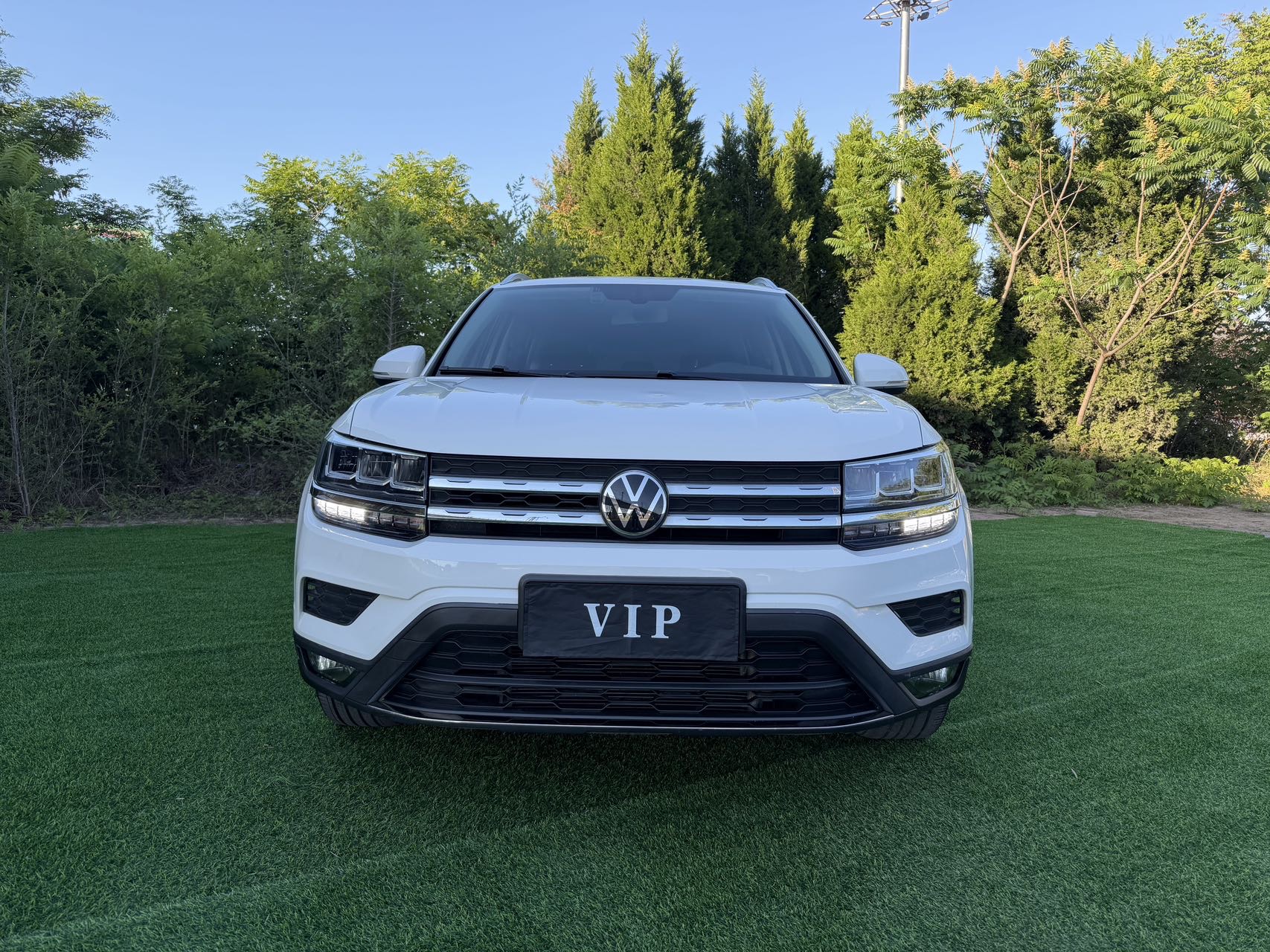 Volkswagen Tharu 2022 car image #2