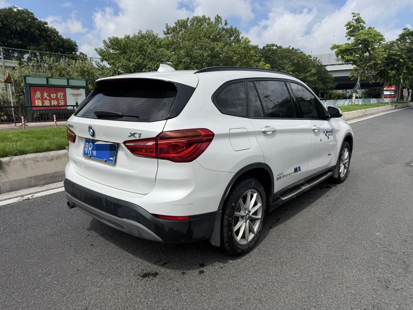 BMW X1 2018 #4 BMW X1 2018 car image #4