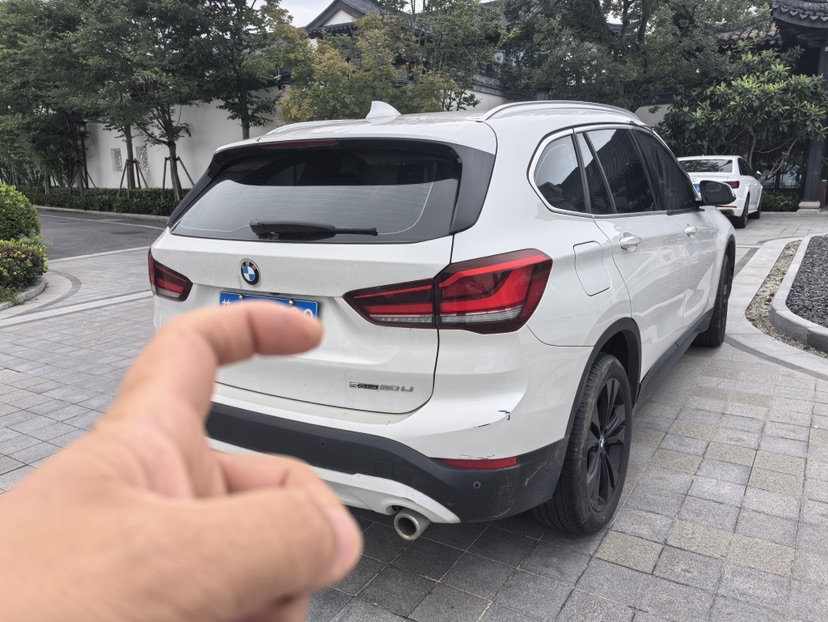 BMW X1 2019 صورة سيارة #4