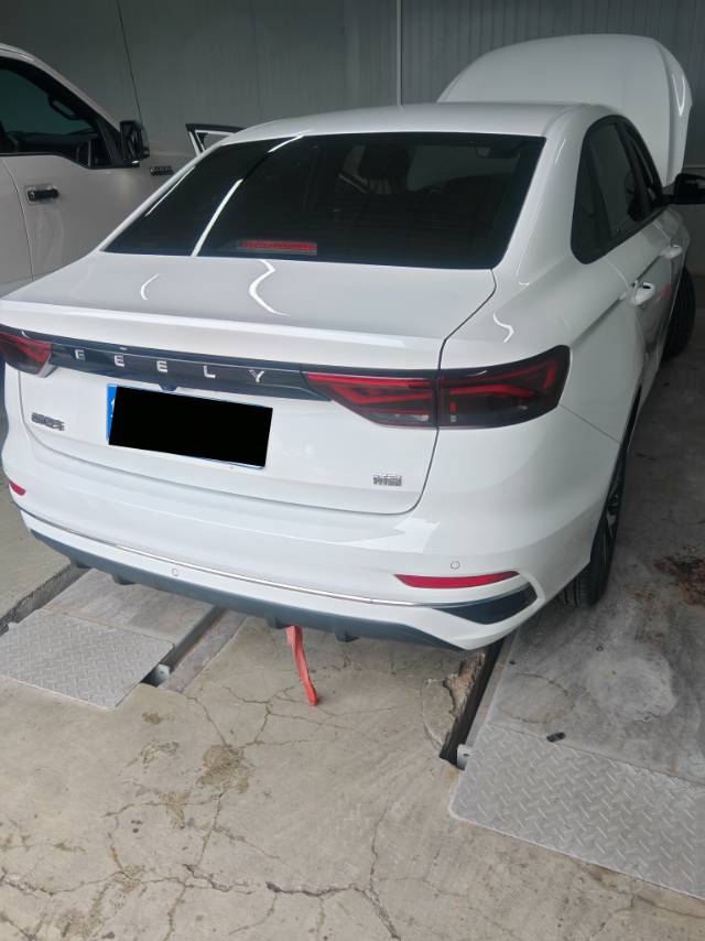 GEELY Emgrand 2023 imagem de carro #9