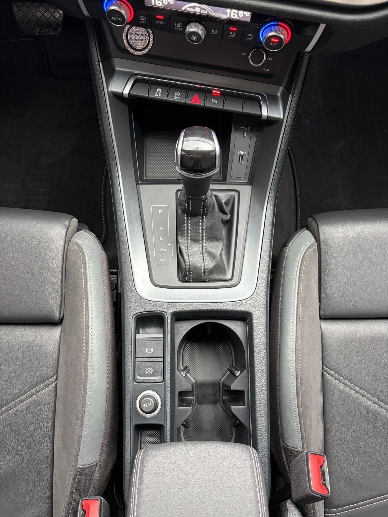 Audi Q3 2021 #8 Audi Q3 2021 car image #8
