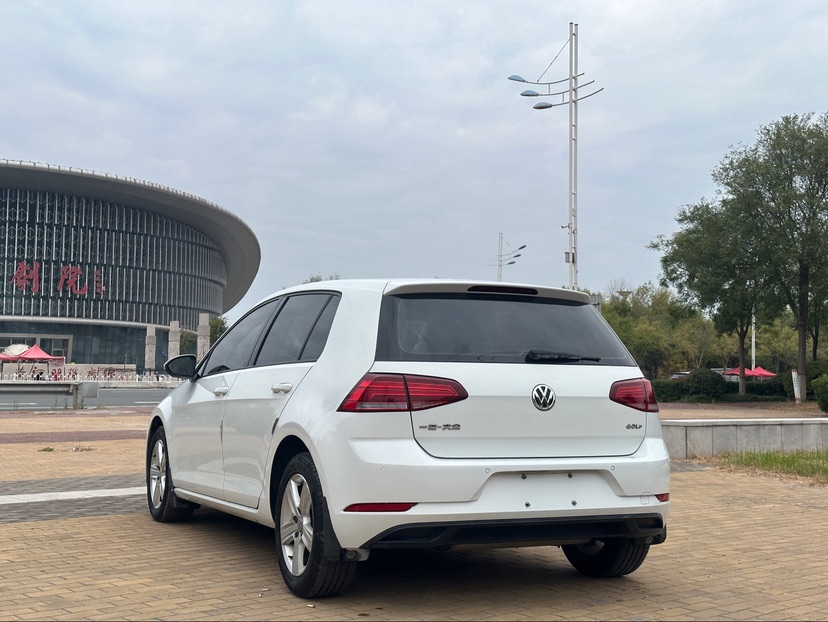 Volkswagen Golf 2018 #6 Volkswagen Golf 2018 car image #6