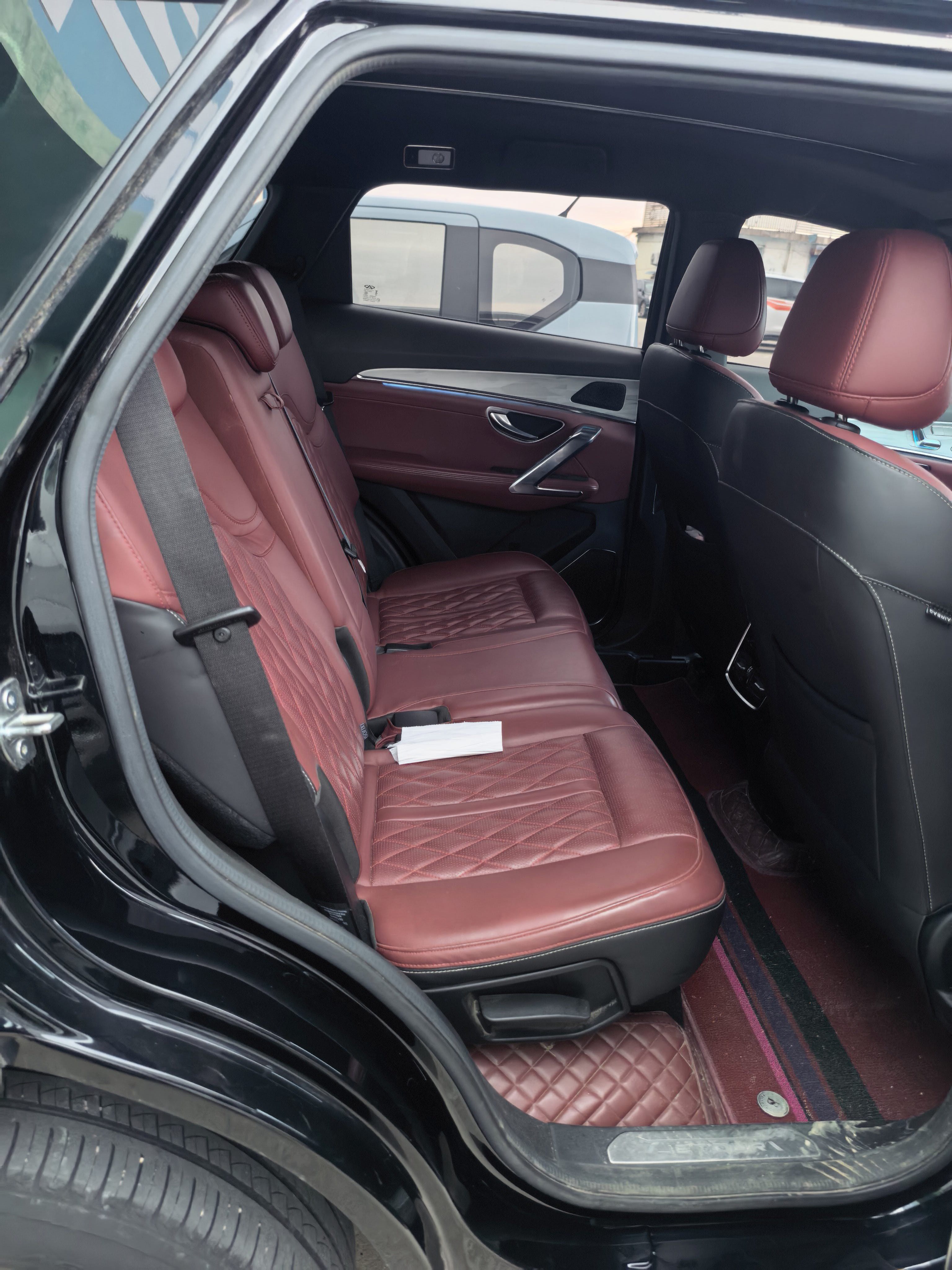 Jetour X70 PLUS 2023 car image #8