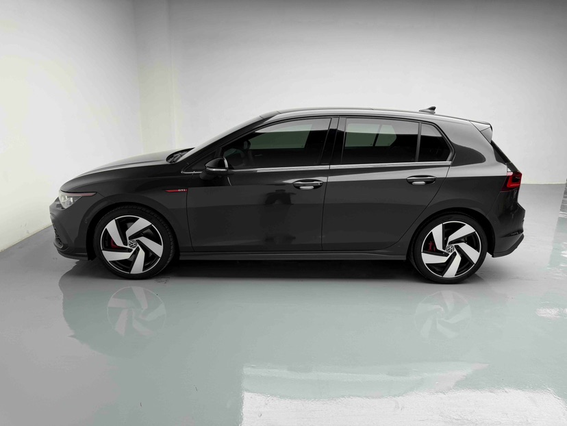 Volkswagen GolfGTI 2024 immagine di auto #7
