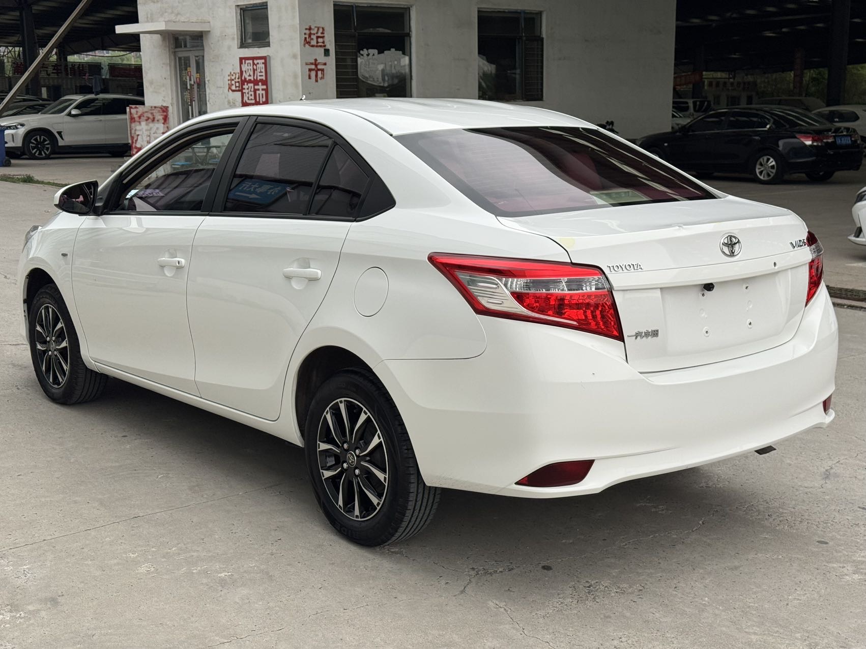 Toyota Vios 2016 car image #5