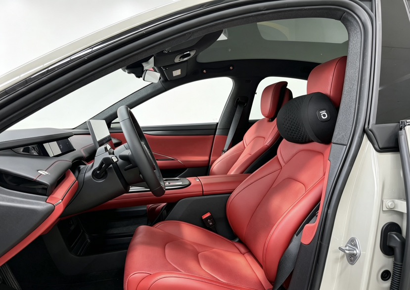 MI SU7 2024 car image #3