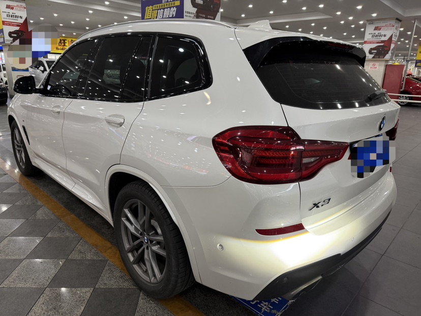 BMW X3 2019 #4 BMW X3 2019 car image #4